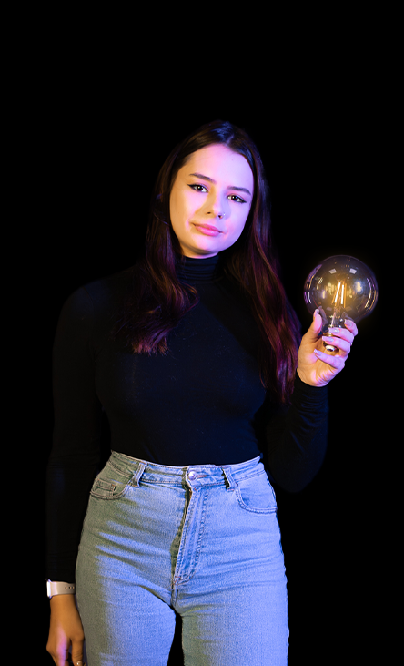 AlisaSocial Media Specialist